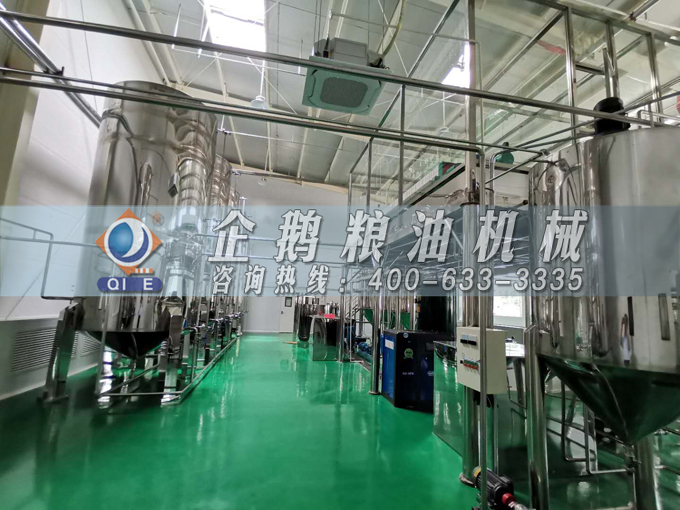 企鵝牌茶籽油雙螺桿榨油機(jī)，用心制造獲得客戶(hù)認(rèn)可(圖5)